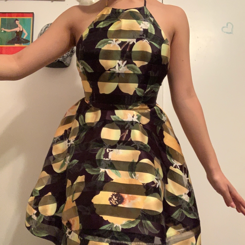 Lemon midi dress